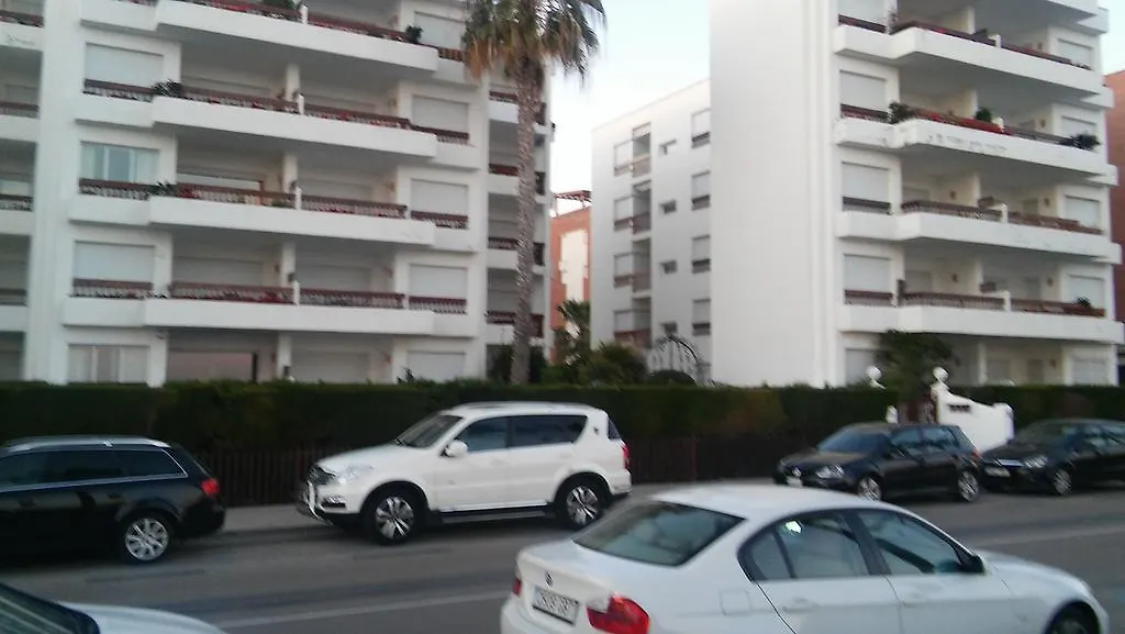 Passeig Maritim Apartment Calafell